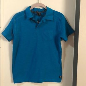 👕Boys Beautiful Blue Polo size Med